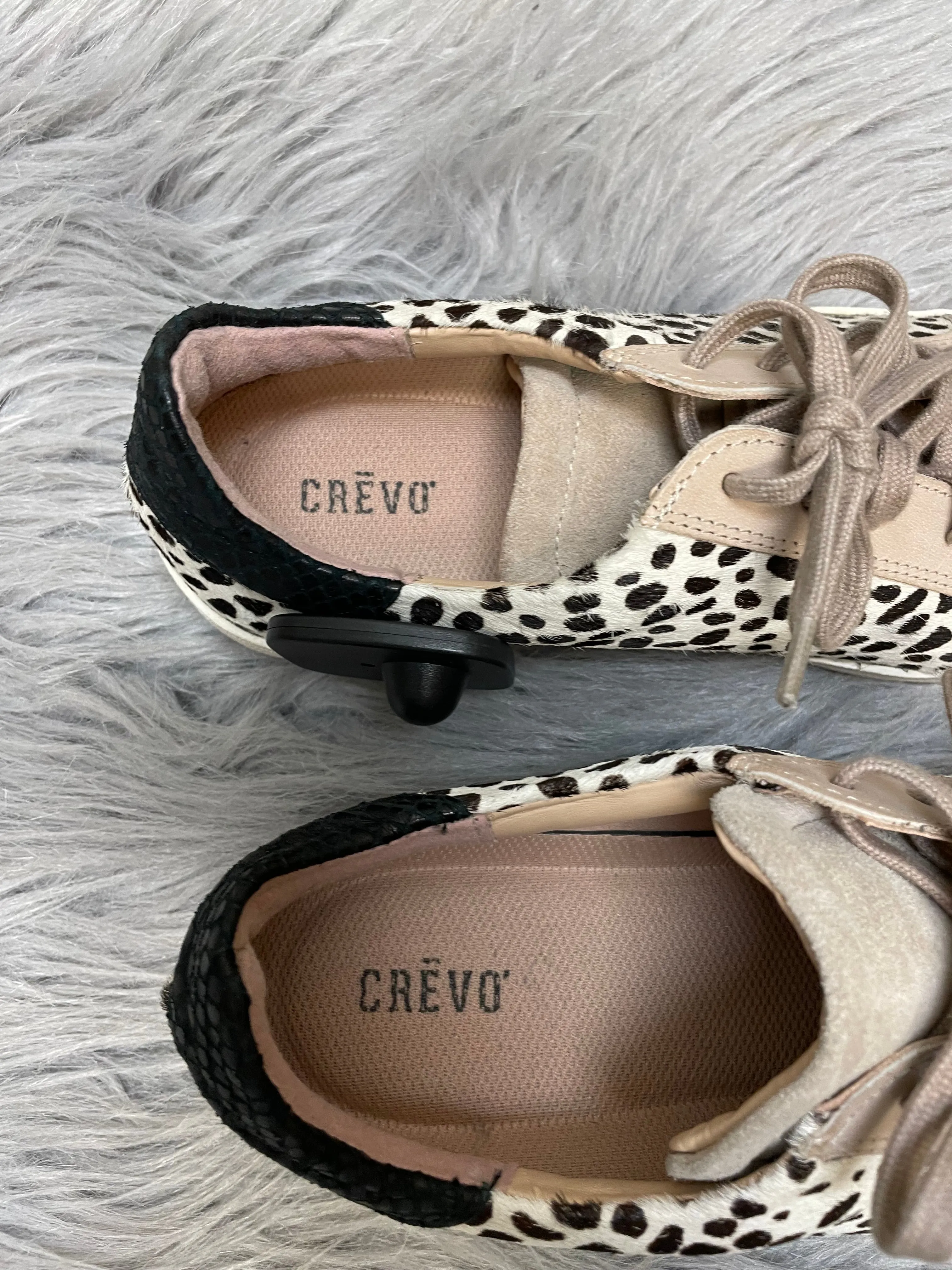 Animal Print Shoes Sneakers Crevo, Size 7.5